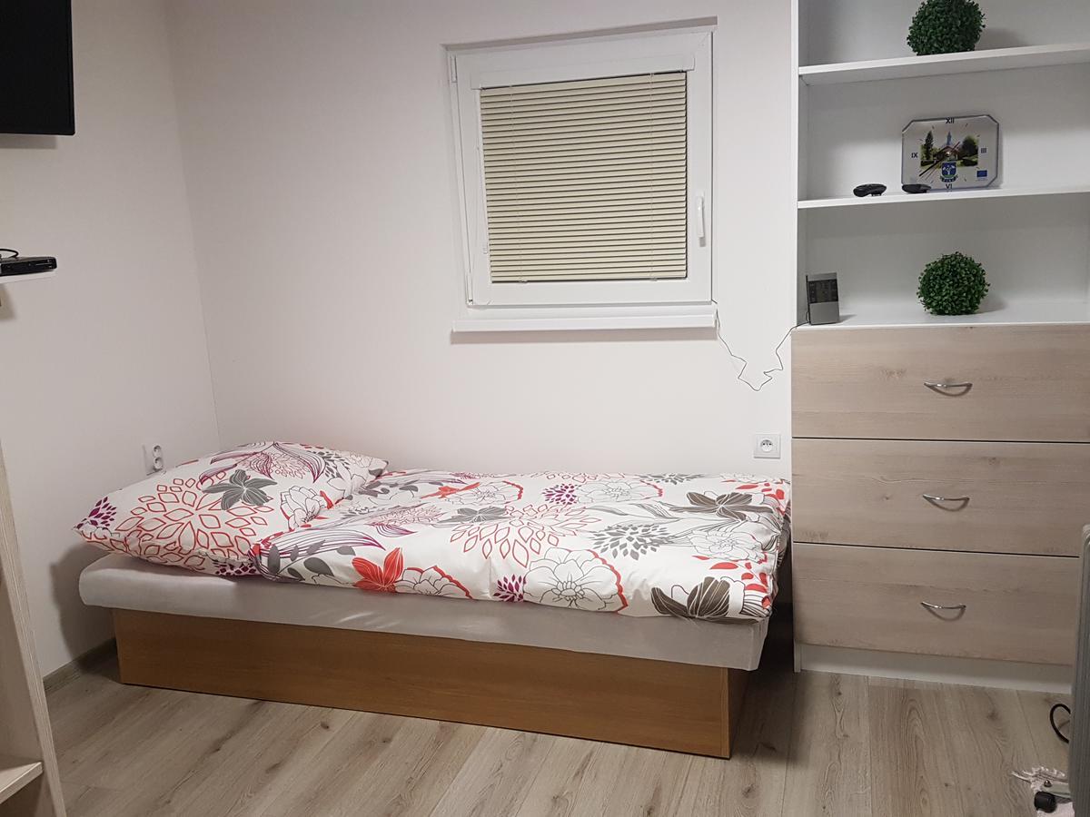 Chatka Na Hranici Circ 외부 사진